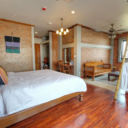 Saeng Panya Home Sha Plus Chiang Mai Exterior photo