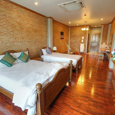 Saeng Panya Home Sha Plus Chiang Mai Exterior photo